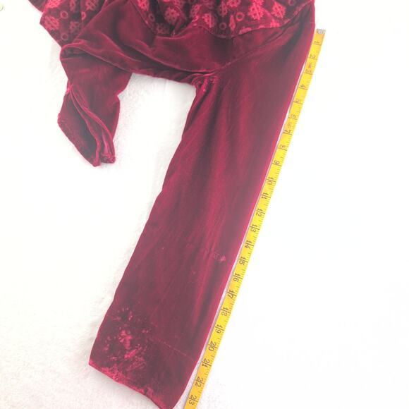 John Mark Velvet Embroidered Tunic Top Women's Small Crimson - Picture 9 of 10